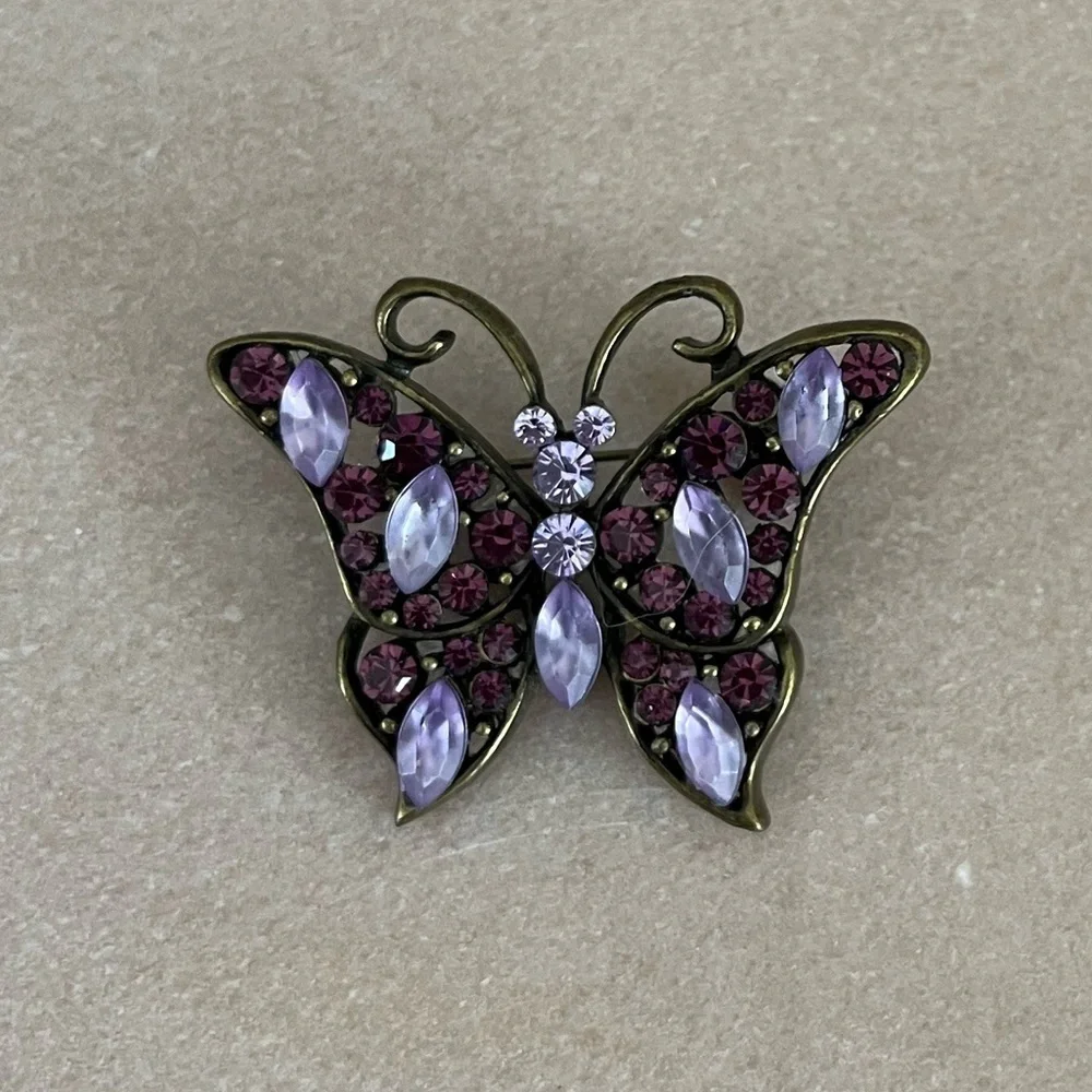 Vintage Style Purple Rhinestone Butterfly Brooch | Gold Tone Statement Pin